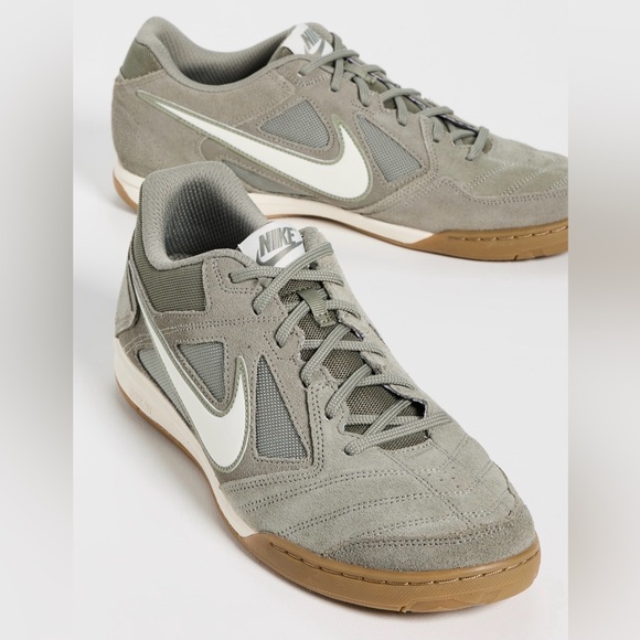 Nike‎ Gato Sneakers M12
